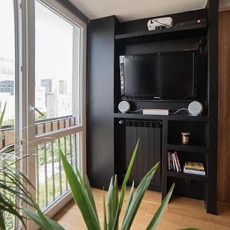 Apartment The Glade Of Dreams - Netflix, Sony Ps5 *